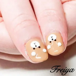 ネイル FREIYA所属・FREIYA マツエク、ネイルの眉毛・アイブロウイメージ