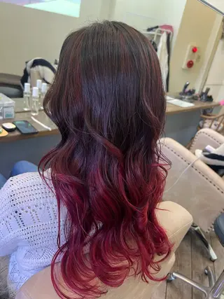 ロング カラー WEST O LAND所属・鶴見 和美のヘアスタイル