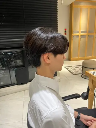 ショート パーマ メンズ ナミ🩶暗髪/暖色 ❤️/透明感/縮毛のヘアスタイル