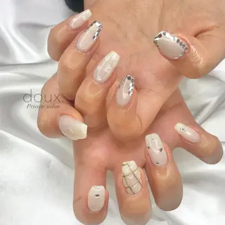 ネイル doux. nailのネイルデザイン