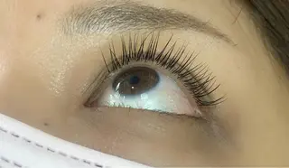 マツエク・マツパ nuna池袋 mokaのマツエク・マツパデザイン