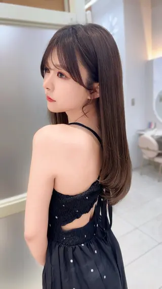 ロング oto🎀×美髪× シースルー前髪🤍のヘアスタイル