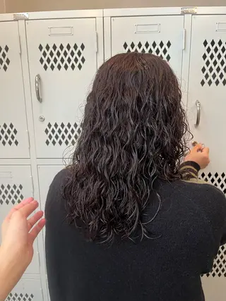 ロング パーマ 彩葉/ブリーチ/ カットモデル栄・伏見のヘアスタイル