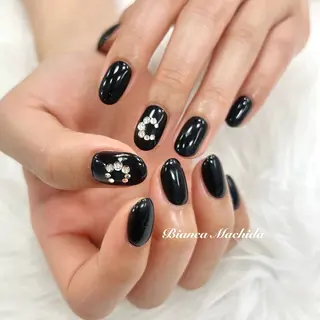 ネイル Bianca 🪽 Nakajimaのネイルデザイン