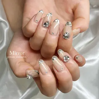 ネイル nailsalon Mirrorのネイルデザイン