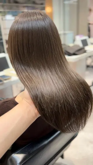 ロング カラー ROCCOeast koyukiのヘアスタイル