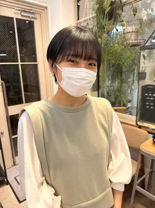 ショート REINA☁️透明感 カラー/ぷつっと♡のヘアスタイル