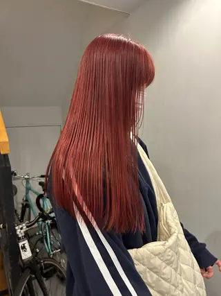 ロング カラー hen所属・心斎橋/レイヤー/ ブリーチ/モエのヘアスタイル