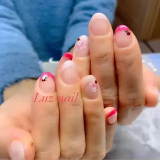 ネイル パラジェル lira nailのネイルデザイン