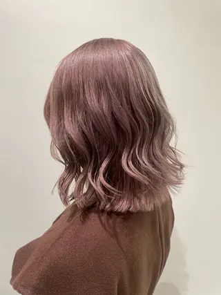 ミディアム カラー ボブ/インナーカラー /眉毛/Miyuのヘアスタイル