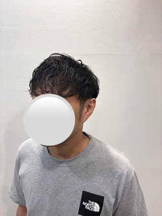メンズ 岡山メンズパーマ 白神珠梨のヘアスタイル
