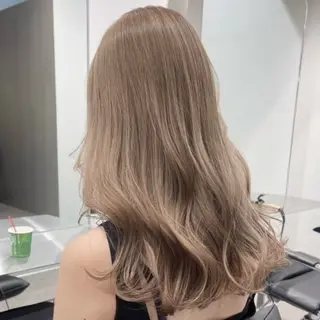 ロング カラー cinq PROJECT所属・ミルクティーベージュ 🐱【Ryo】のヘアスタイル