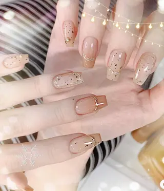 ネイル AB マツエクネイルサロンのネイルデザイン