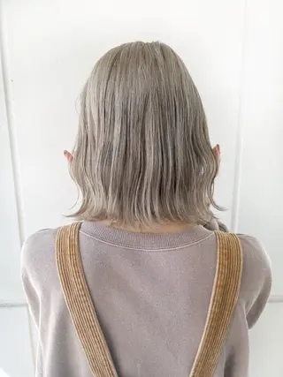 ショート カラー 透明感/レイヤー /ayaneのヘアスタイル