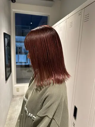 ミディアム カラー Aura所属・丸山 心 / 艶カラーのヘアスタイル