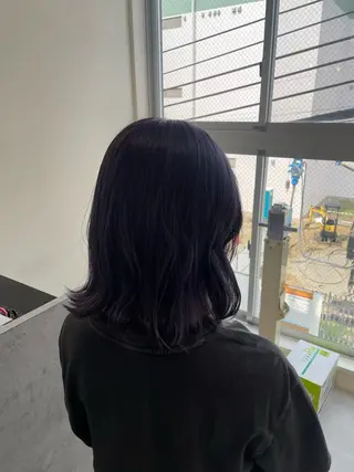 ミディアム カラー NaVIユウジ ブリーチカラーのヘアスタイル