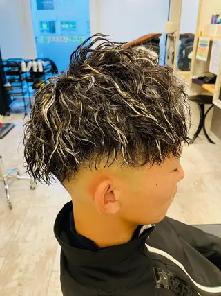 パーマ メンズ メンズ特化/パーマ/ フェードWATARUのヘアスタイル