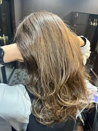 ロング カラー 中村 飛成のヘアスタイル
