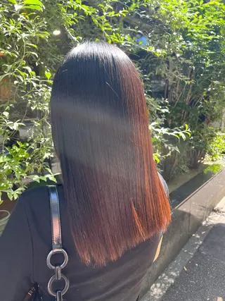 ミディアム えんぐちとも／透明感 カラー／博多ボブのヘアスタイル