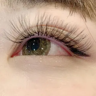 マツエク・マツパ Millie ainee 店長　神のマツエク・マツパデザイン