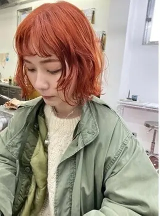 ミディアム カラー qiieダブルカラー イルミナカラーのヘアスタイル