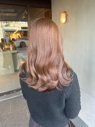 ロング カラー 福崎 真奈のヘアスタイル