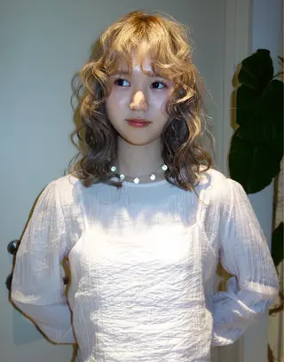 ロング 及川 遥のヘアスタイル