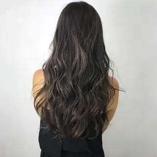 ロング カラー LUSTRE クロサワのヘアスタイル