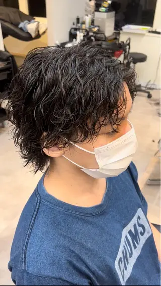 ミディアム パーマ メンズ メンズStylist 山根慧のヘアスタイル