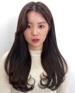 ロング sanae /透明感カラーのヘアスタイル