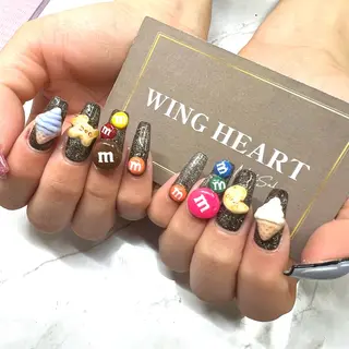 ネイル I. AYUMIのネイルデザイン