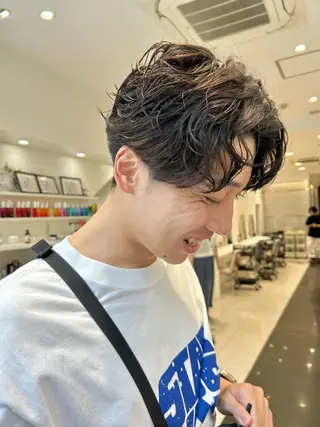 パーマ メンズ オオタ ユイナ🌈のヘアスタイル