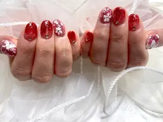 ネイル リボン、ガーリー パーツ放題専門店のネイルデザイン