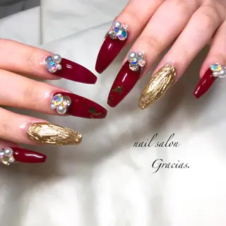 ネイル Gracias. rieのネイルデザイン