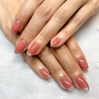 ネイル 鈴木 みのりのネイルデザイン
