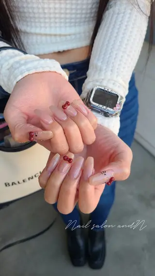 ネイル and Nのネイルデザイン