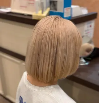 ショート 美容室 DEBUT所属・城崎 紗のヘアスタイル