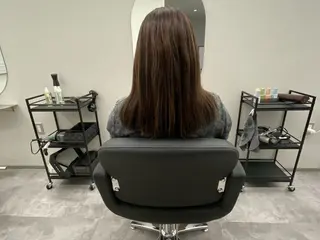 ロング カラー ice prodby bloom所属・榎本 ようなのヘアスタイル