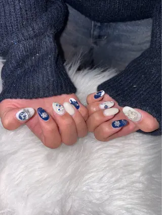 ネイル LAVISH nail salonのネイルデザイン