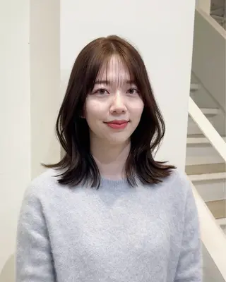 ミディアム i.Tokyo所属・VIEW TOKYO ♥yuriのヘアスタイル