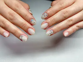 ネイル poli nailsのネイルデザイン