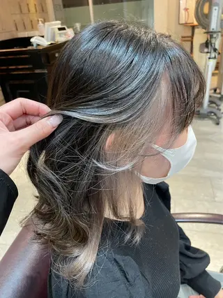 セミロング カラー ヘアアレンジ 🎀ハイトーン・艶 カラー HANA🎀のヘアスタイル