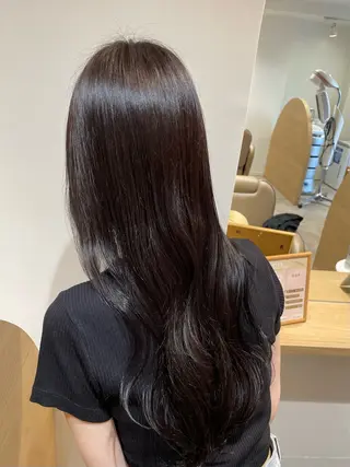 ロング カラー MIKU .のヘアスタイル