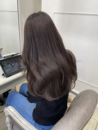 セミロング カラー ヘアアレンジ ローネス銀座店所属・森山 陽菜のヘアスタイル