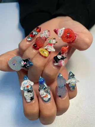 ネイル adorable 〈Kurumi〉のネイルデザイン