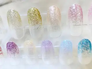 ネイル @.Freestyle 【フリースタイル】所属・根本 奈美のネイルデザイン