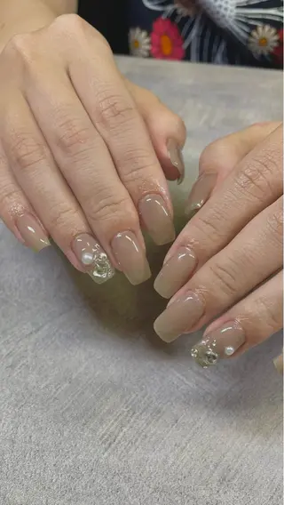 ネイル Nüda所属・HARUKA Mのネイルデザイン