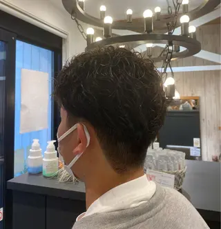 ショート パーマ メンズ 柴田 枝利子のヘアスタイル