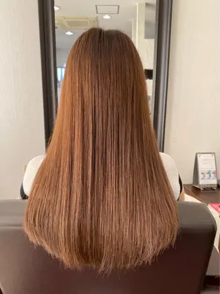 ロング カラー 阿久津 泰幸のヘアスタイル