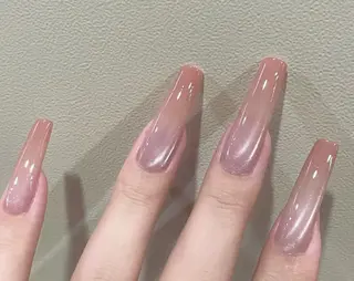 ネイル 高木 維麗絲のネイルデザイン